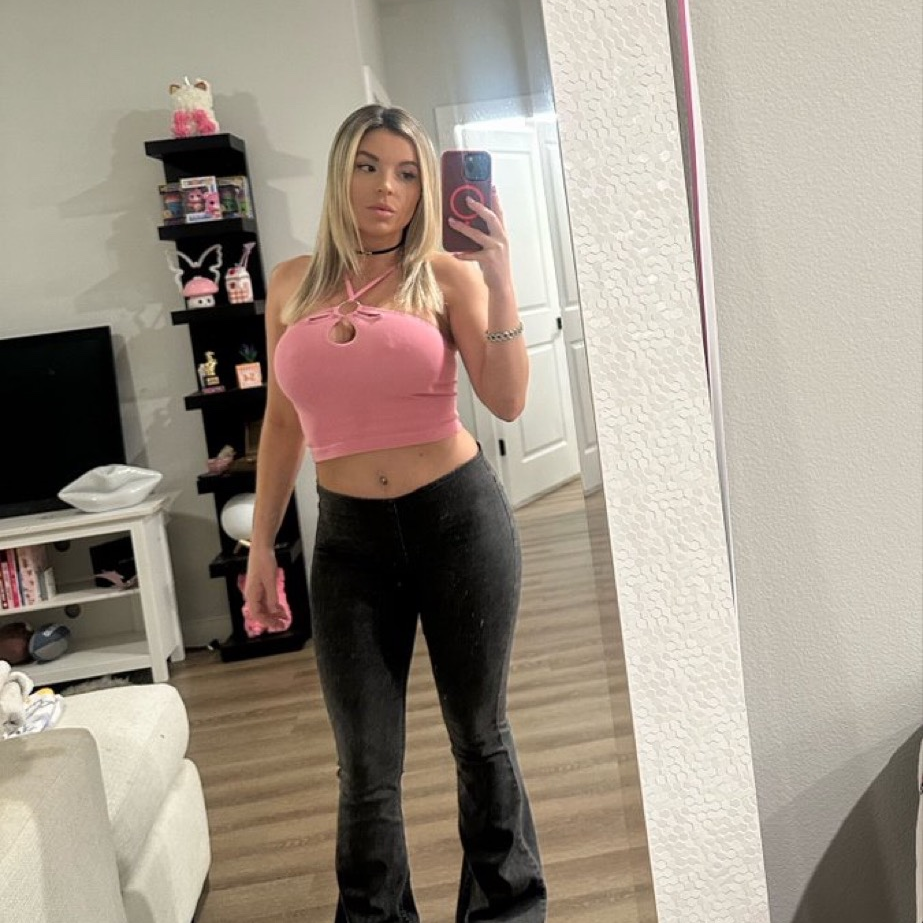 Angella is Female Escorts. | Prince Albert | Saskatchewan | Canada | canadapleasure.com 