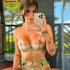 Alaina hicks is Female Escorts. | Moncton | New Brunswick | Canada | canadapleasure.com 