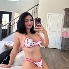 Emily is Female Escorts. | Medicine Hat | Alberta | Canada | canadapleasure.com 
