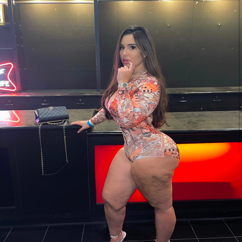 Cheri is Female Escorts. | Hamilton | Ontario | Canada | canadapleasure.com 