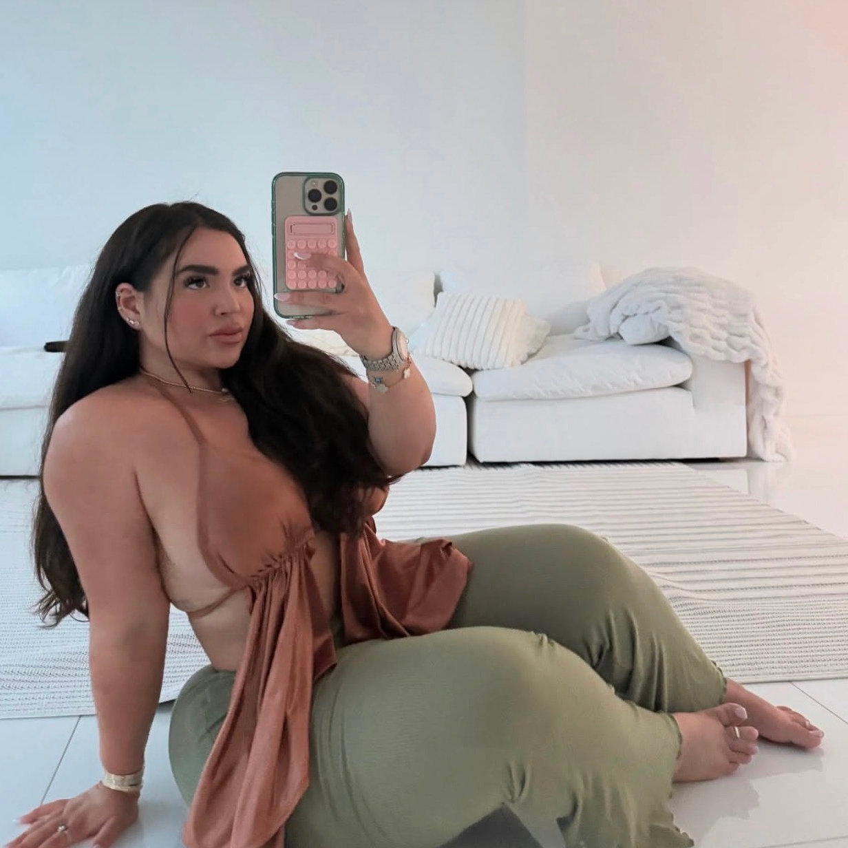 Cheri is Female Escorts. | Winnipeg | Manitoba | Canada | canadapleasure.com 
