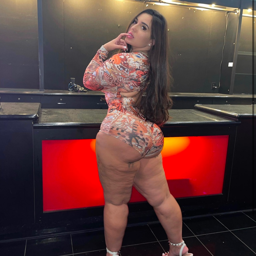 Cheri is Female Escorts. | Mount Forest | Ontario | Canada | canadapleasure.com 