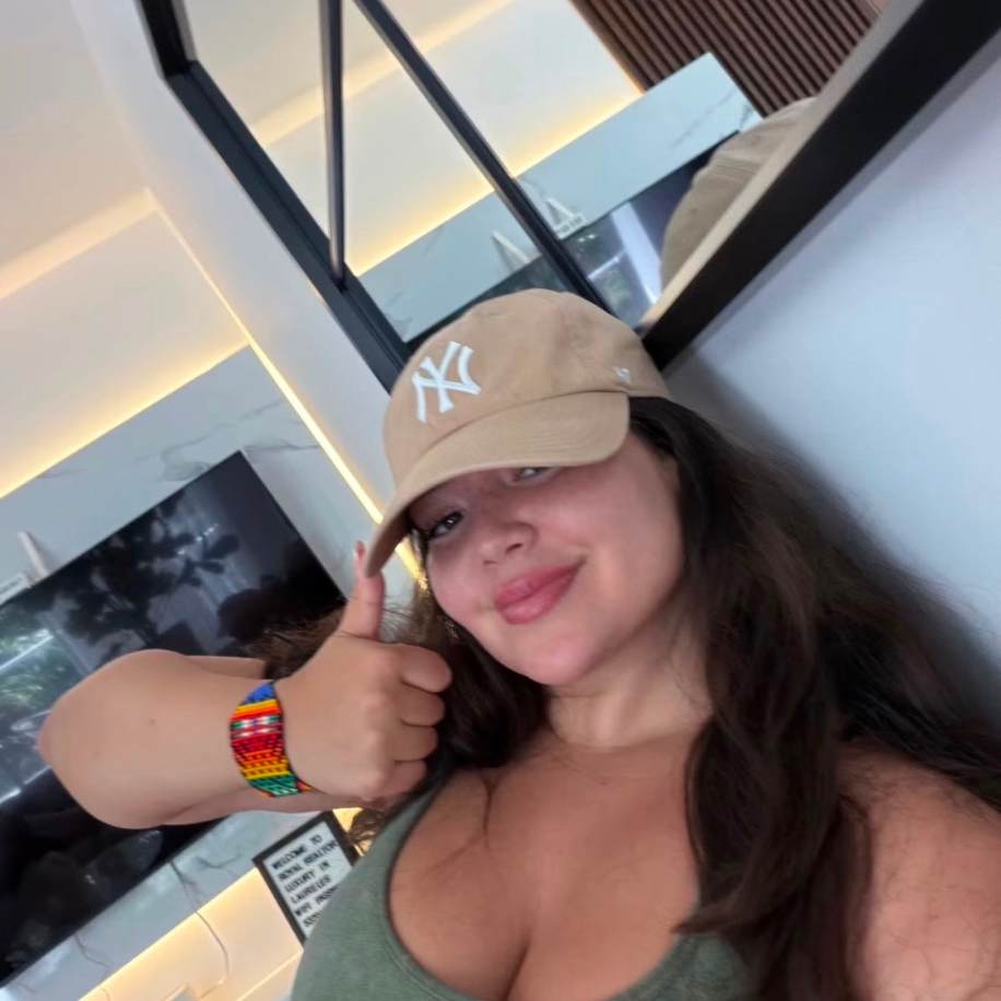 Cheri is Female Escorts. | Sherbrooke | Quebec | Canada | canadapleasure.com 