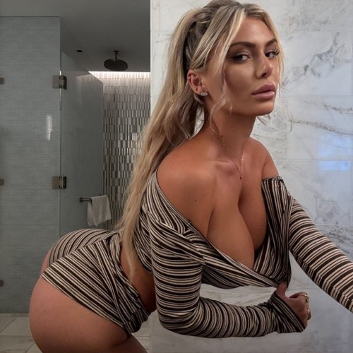 Fallon Natalie is Female Escorts. | Calgary | Alberta | Canada | canadapleasure.com 