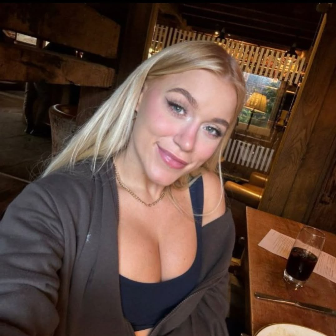 Sharon is Female Escorts. | Calgary | Alberta | Canada | canadapleasure.com 