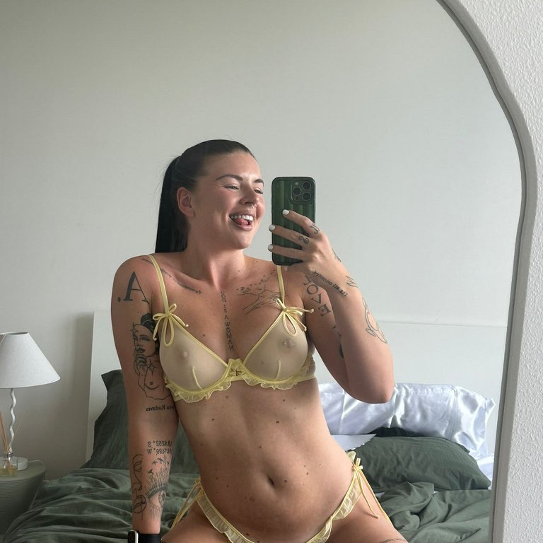 Joy is Female Escorts. | Nova Scotia | Nova Scotia | Canada | canadapleasure.com 