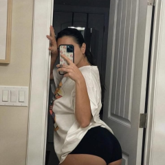 Sarah is Female Escorts. | Calgary | Alberta | Canada | canadapleasure.com 