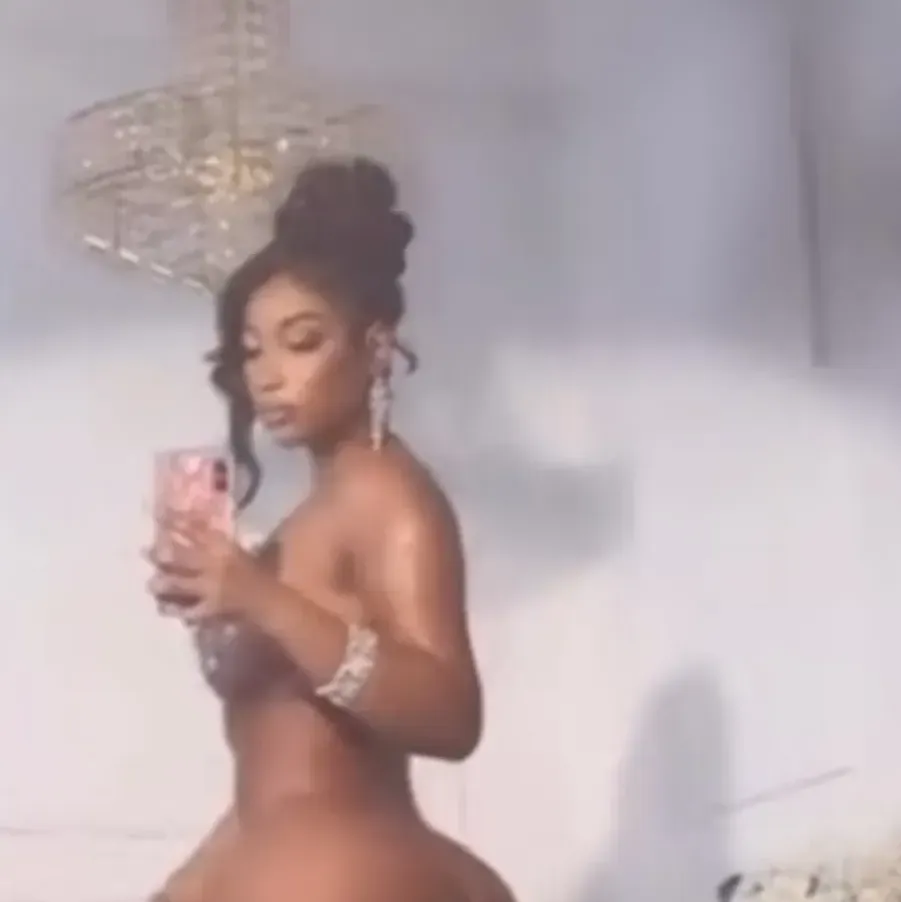 
                        Money
                     is Female Escorts. | Ft Mcmurray | Alberta | Canada | canadapleasure.com 