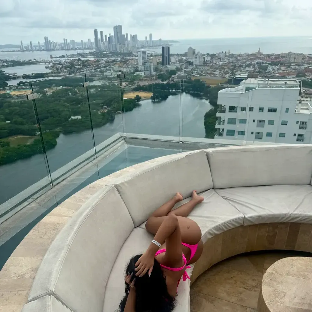 
                        Samanta
                     is Female Escorts. | Quebec City | Quebec | Canada | canadapleasure.com 
