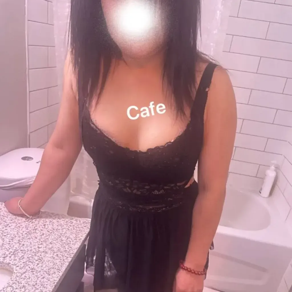 
                        Cafe Yaya Sally
                     is Female Escorts. | Guelph | Ontario | Canada | canadapleasure.com 