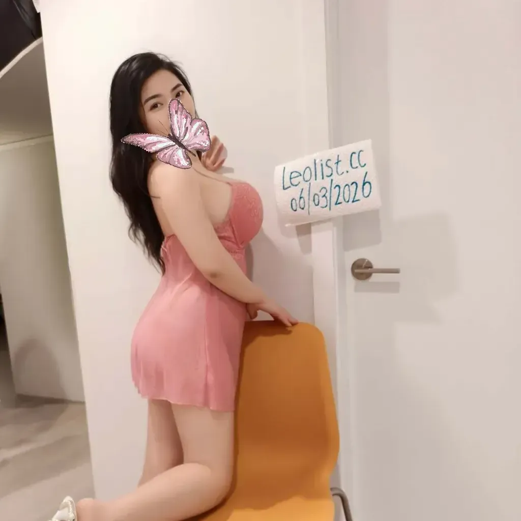 
                        Niko and Emma
                     is Female Escorts. | Nanaimo | British Columbia | Canada | canadapleasure.com 