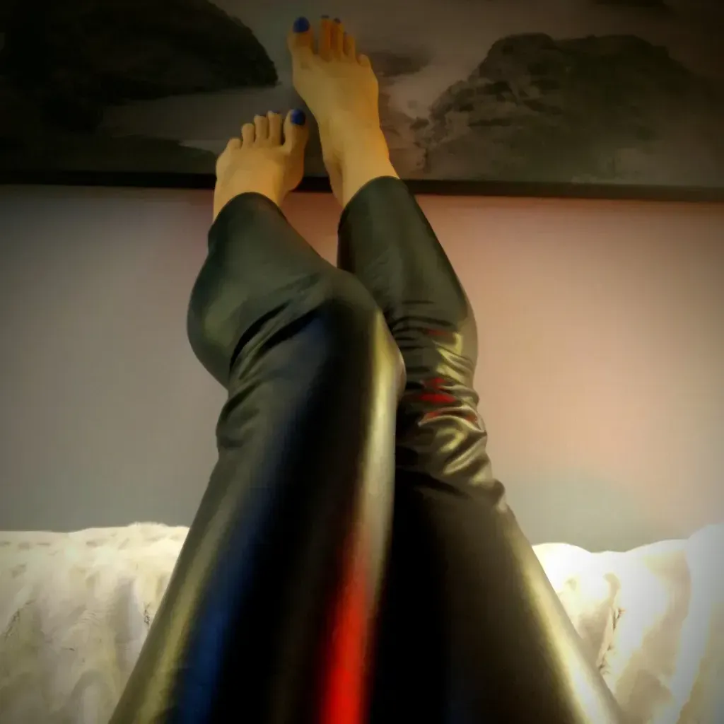 
                        Ms.Brook-Ms.Styles
                     is Female Escorts. | Moncton | New Brunswick | Canada | canadapleasure.com 