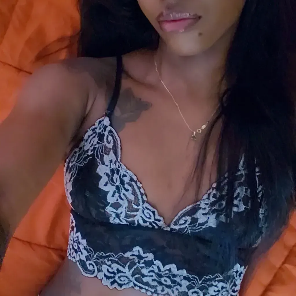 
                        Nessa
                     is Female Escorts. | Kitchener | Ontario | Canada | canadapleasure.com 