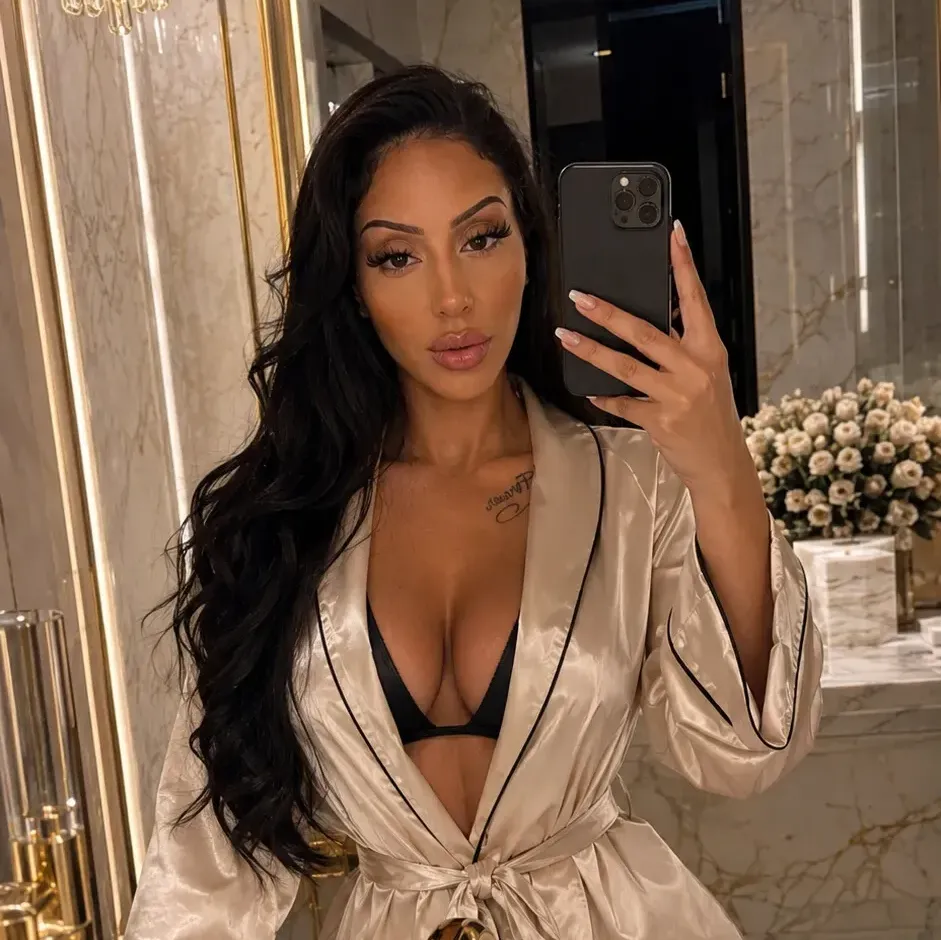 
                        Cleopatre
                     is Female Escorts. | Quebec City | Quebec | Canada | canadapleasure.com 