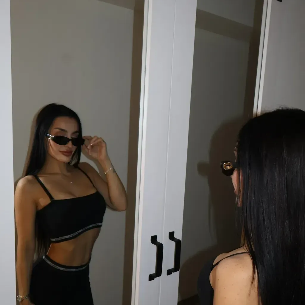 
                        Camilla
                     is Female Escorts. | Calgary | Alberta | Canada | canadapleasure.com 