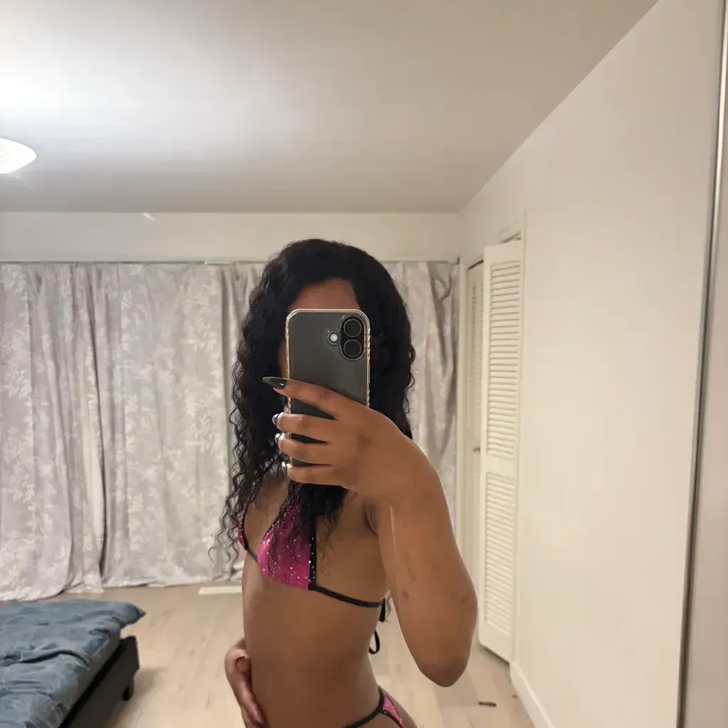 
                        Jolie
                     is Female Escorts. | Edmonton | Alberta | Canada | canadapleasure.com 