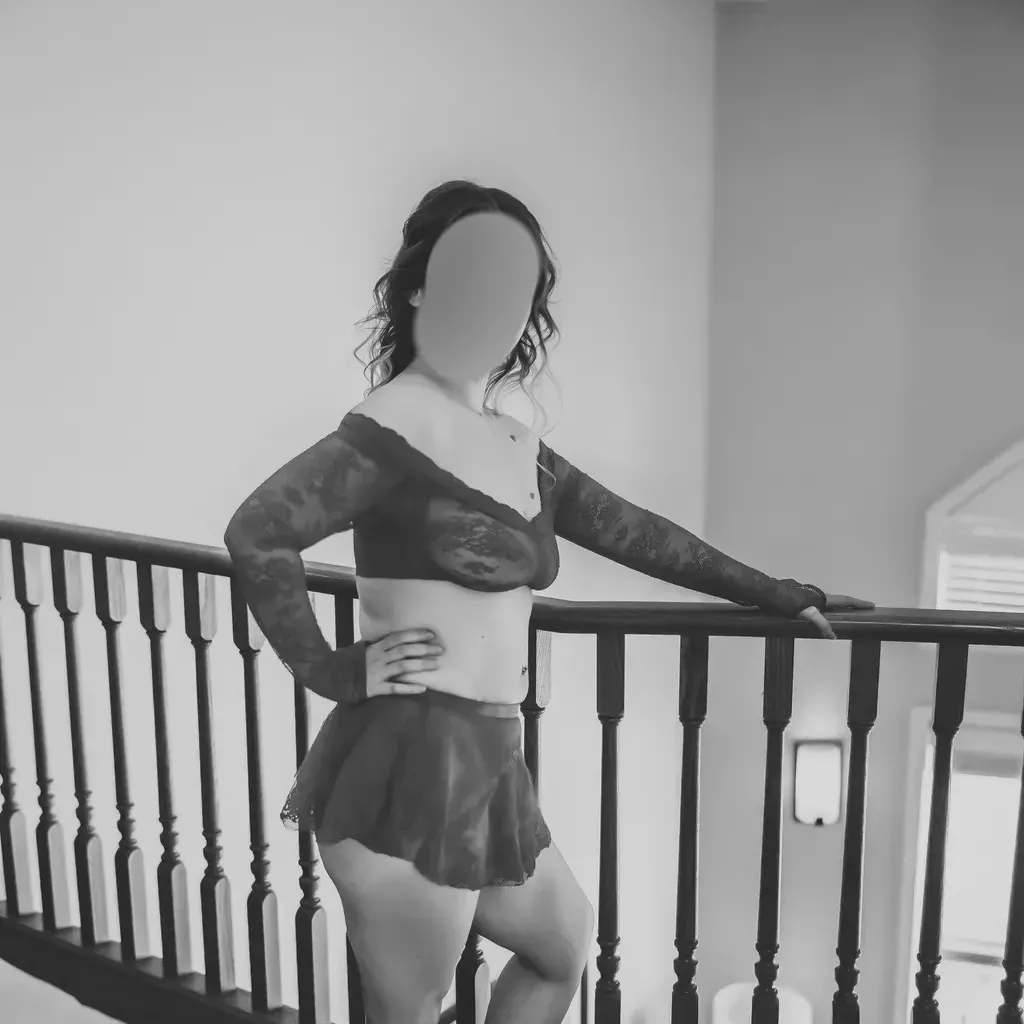 
                        In or out
                     is Female Escorts. | Medicine Hat | Alberta | Canada | canadapleasure.com 