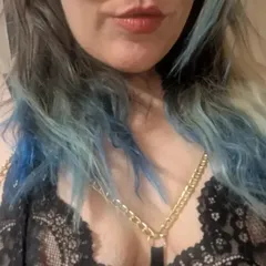 
                        Erica styles
                     is Female Escorts. | Comox Balley | British Columbia | Canada | canadapleasure.com 