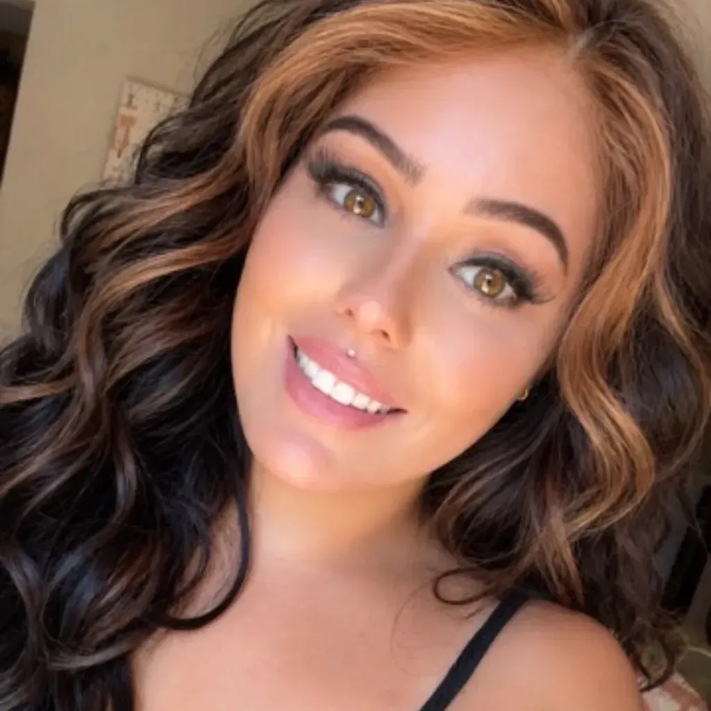 
                        Isabella Queen of Hearts
                     is Female Escorts. | Nanaimo | British Columbia | Canada | canadapleasure.com 