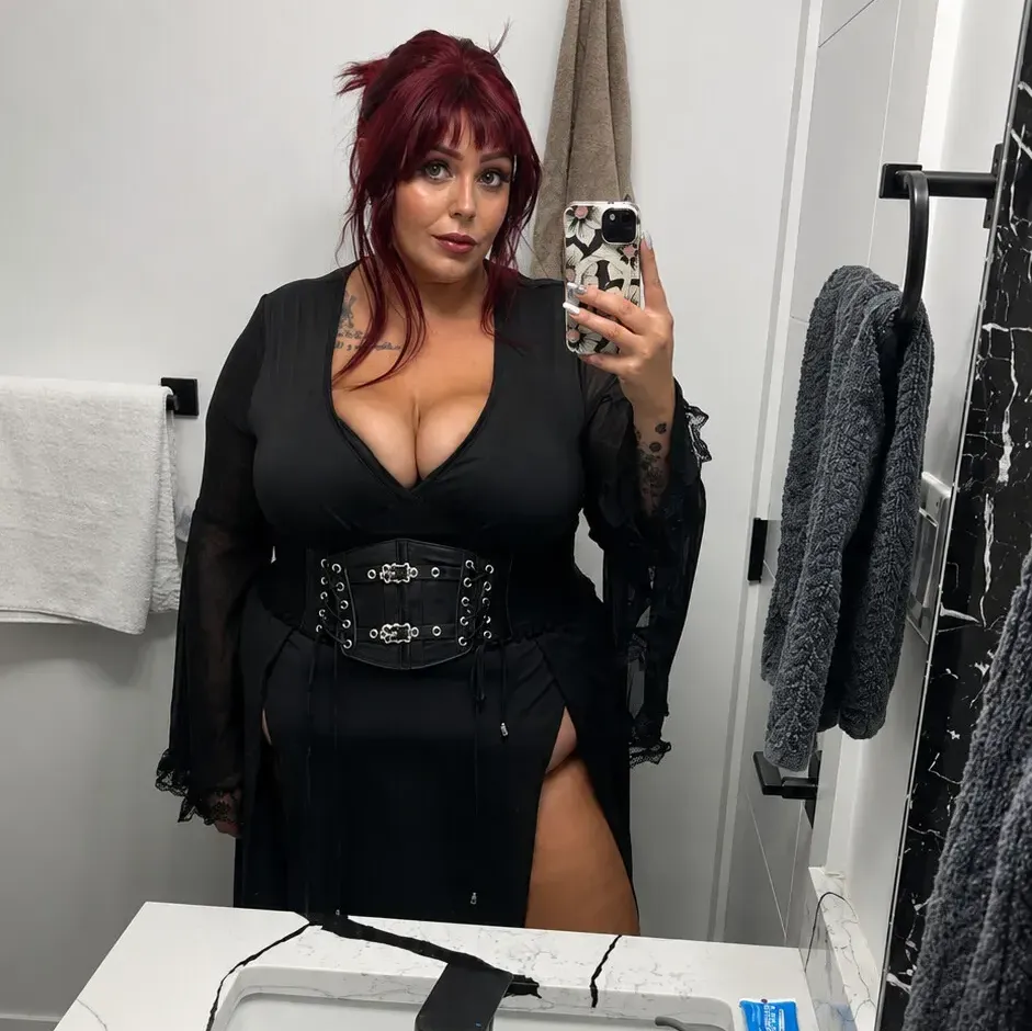 
                        Isabella Queen of Hearts
                     is Female Escorts. | Nanaimo | British Columbia | Canada | canadapleasure.com 