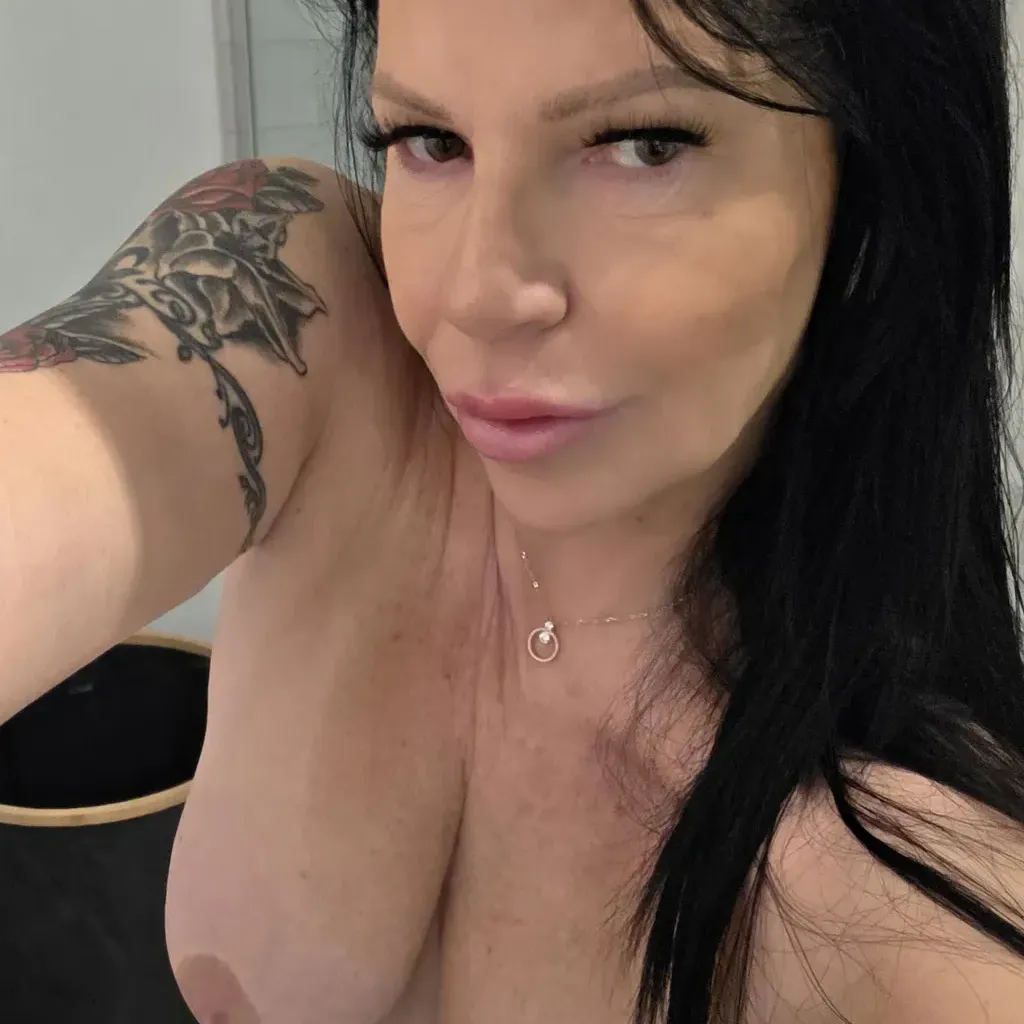
                        Lolliqueen69
                     is Female Escorts. | Quebec City | Quebec | Canada | canadapleasure.com 