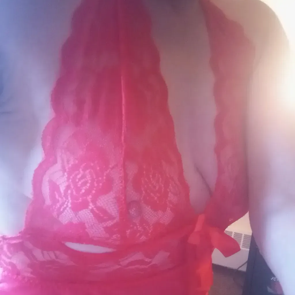 
                        Bridgette
                     is Female Escorts. | Regina | Saskatchewan | Canada | canadapleasure.com 
