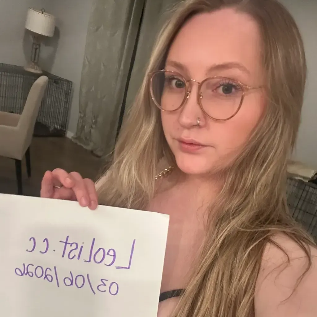 
                        Sabrina
                     is Female Escorts. | Nanaimo | British Columbia | Canada | canadapleasure.com 