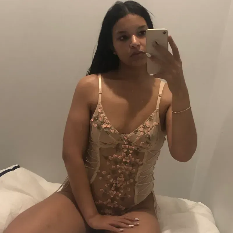 
                        Elle
                     is Female Escorts. | St. John | New Brunswick | Canada | canadapleasure.com 