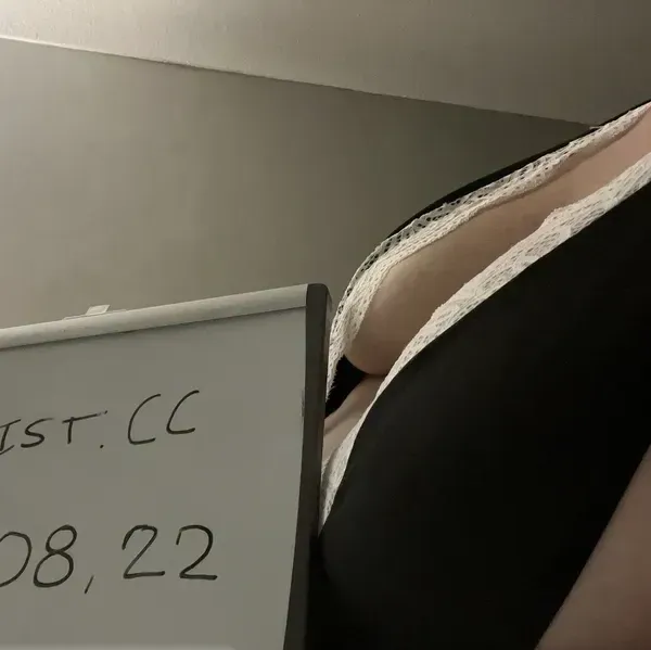 
                        Molly
                     is Female Escorts. | Hamilton | Ontario | Canada | canadapleasure.com 