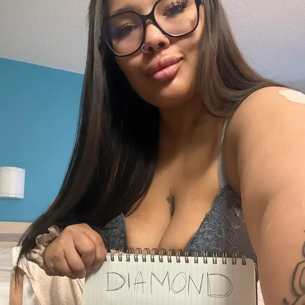 
                        DIAMOND slim thick
                     is Female Escorts. | Niagara | Ontario | Canada | canadapleasure.com 