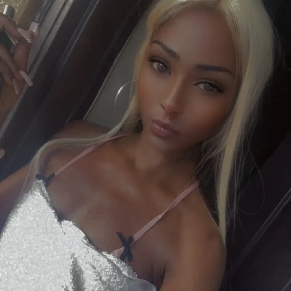 
                        Diana
                     is Female Escorts. | windsor | Ontario | Canada | canadapleasure.com 