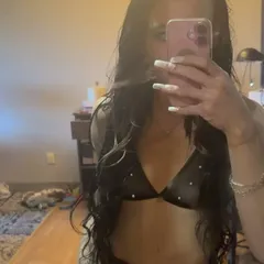 
                        Elle
                     is Female Escorts. | Hamilton | Ontario | Canada | canadapleasure.com 