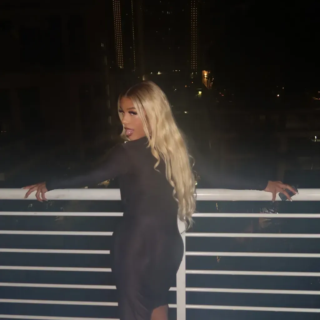 
                        Ts Kelzy - 263.566.1357
                     is Female Escorts. | Quebec City | Quebec | Canada | canadapleasure.com 