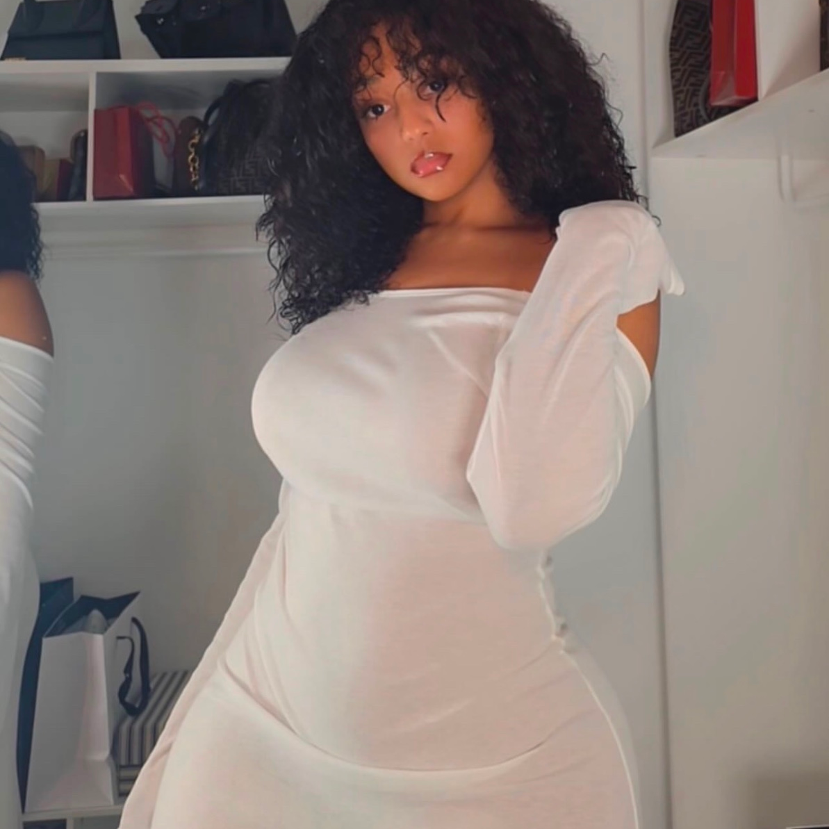 Cheri is Female Escorts. | Sarnia | Ontario | Canada | canadapleasure.com 