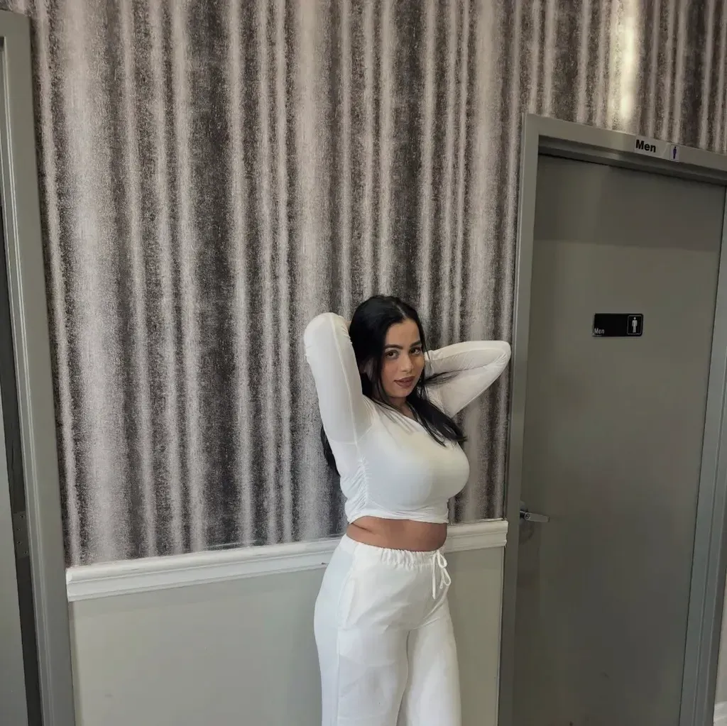 
                        Prreet
                     is Female Escorts. | Vancouver | British Columbia | Canada | canadapleasure.com 