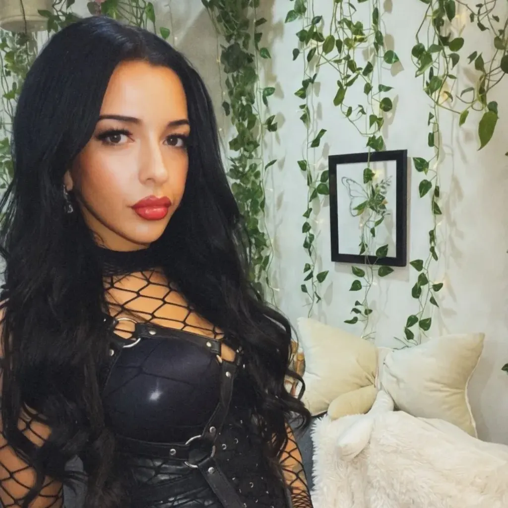 
                        Vanessa
                     is Female Escorts. | Edmonton | Alberta | Canada | canadapleasure.com 