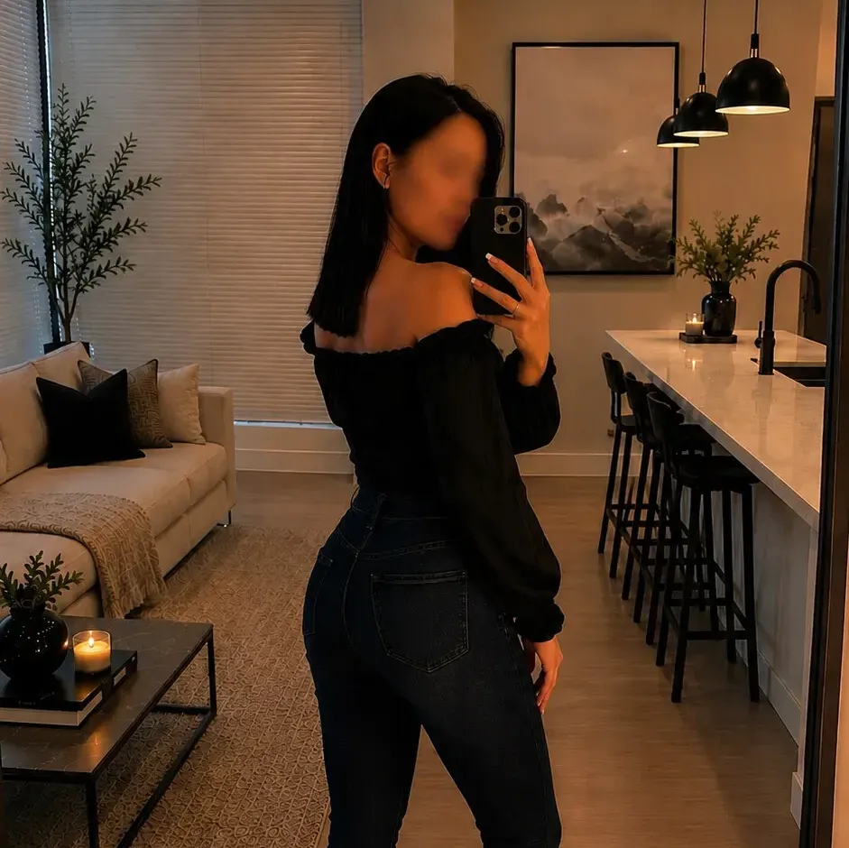 
                        Alvira Moore
                     is Female Escorts. | Nanaimo | British Columbia | Canada | canadapleasure.com 