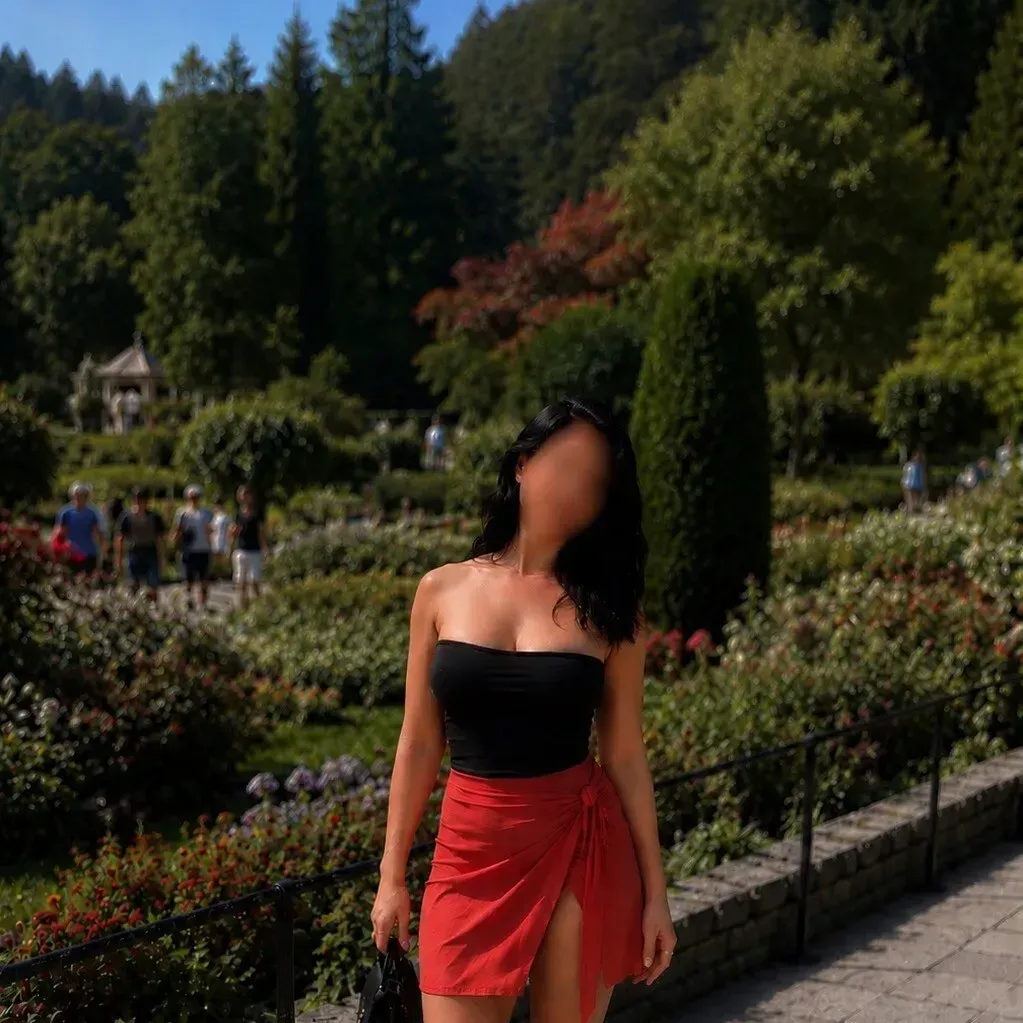 
                        Alvira Moore
                     is Female Escorts. | Nanaimo | British Columbia | Canada | canadapleasure.com 