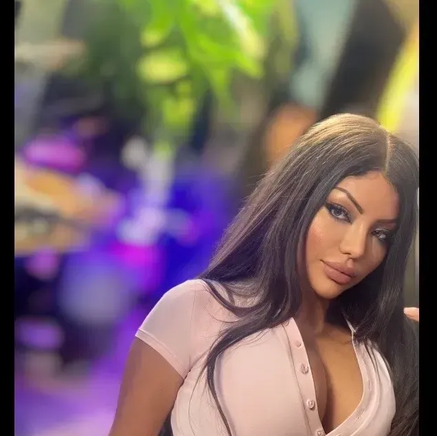 
                        LucianLuther.com
                     is Female Escorts. | Toronto | Ontario | Canada | canadapleasure.com 
