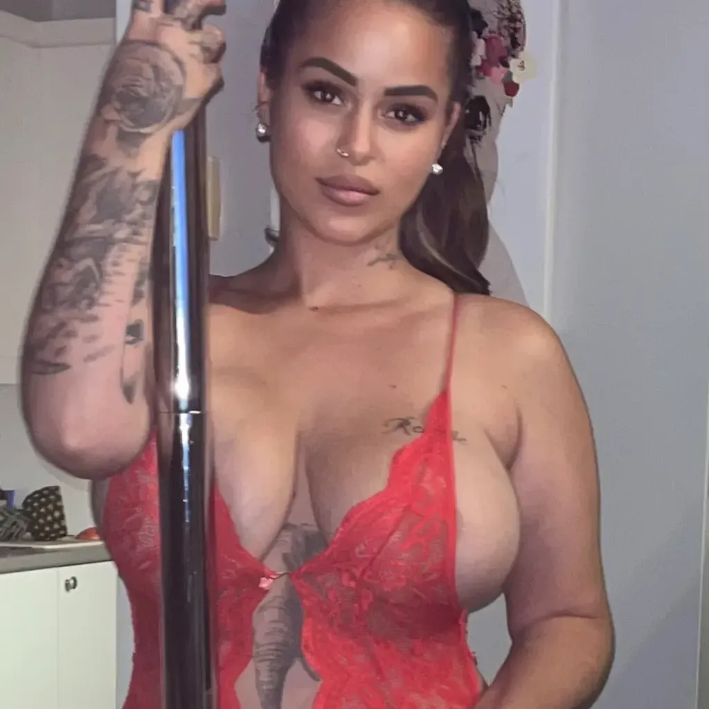 
                        Amy couture
                     is Female Escorts. | Montreal | Quebec | Canada | canadapleasure.com 