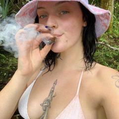 Susan is Female Escorts. | Brandon | Manitoba | Canada | canadapleasure.com 