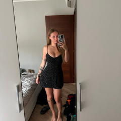 Selena is Female Escorts. | Toronto | Ontario | Canada | canadapleasure.com 