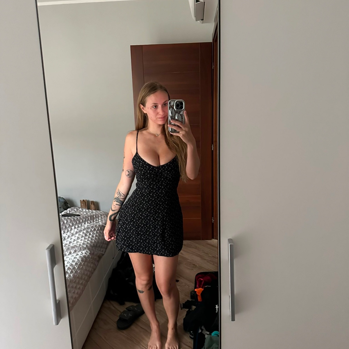 Selena is Female Escorts. | Toronto | Ontario | Canada | canadapleasure.com 