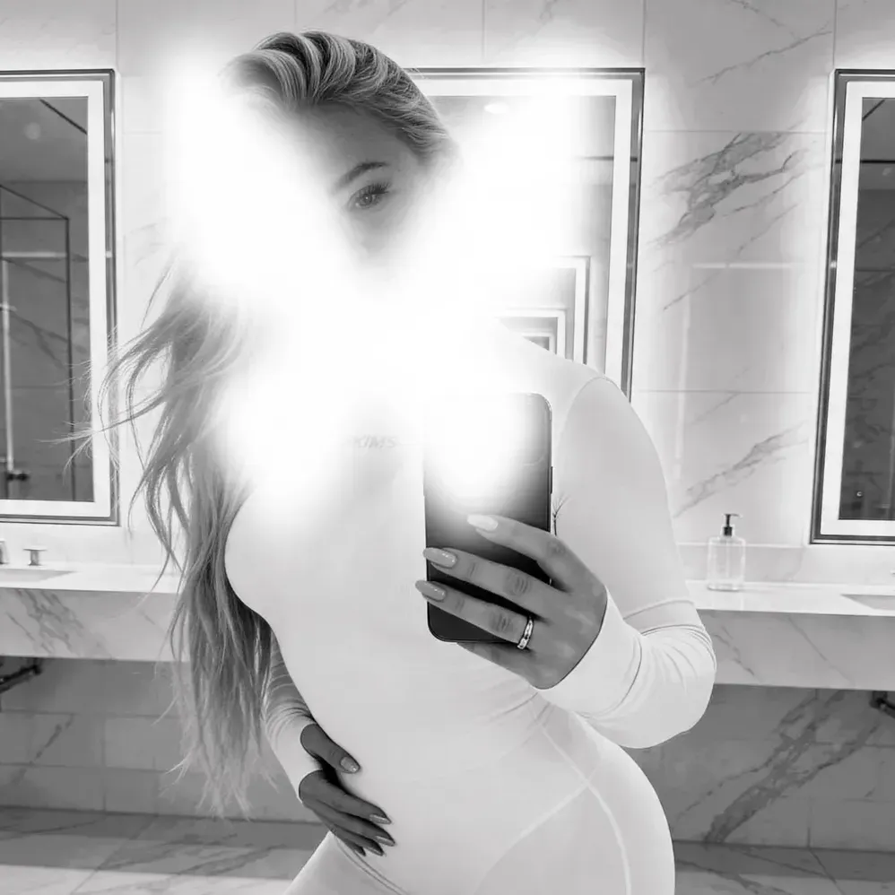 
                        Sara
                     is Female Escorts. | Kingston | Ontario | Canada | canadapleasure.com 