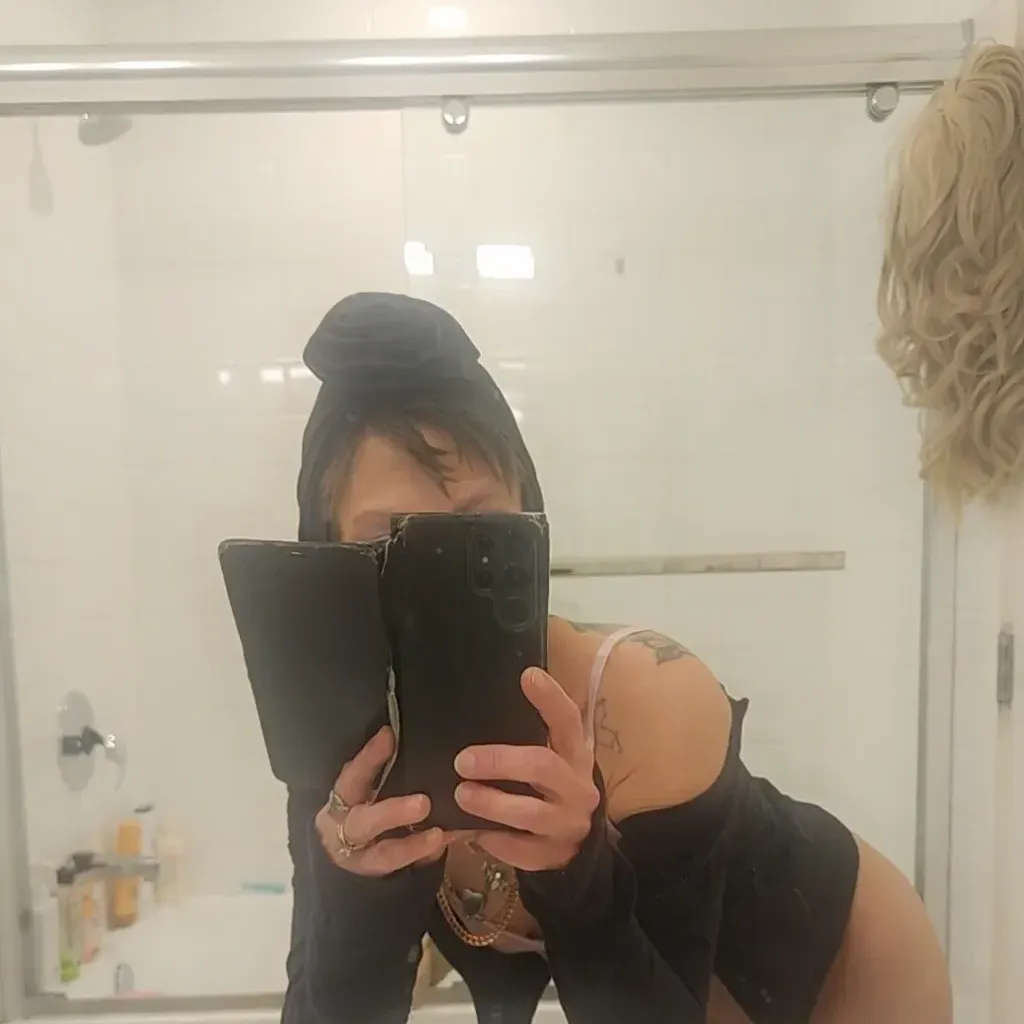
                        Destiny Starr
                     is Female Escorts. | Calgary | Alberta | Canada | canadapleasure.com 