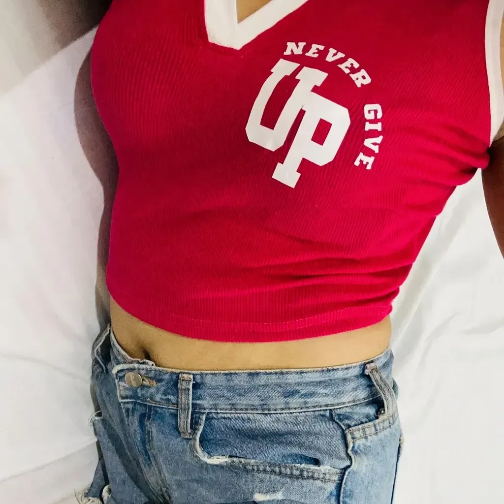 
                        Annie
                     is Female Escorts. | Calgary | Alberta | Canada | canadapleasure.com 