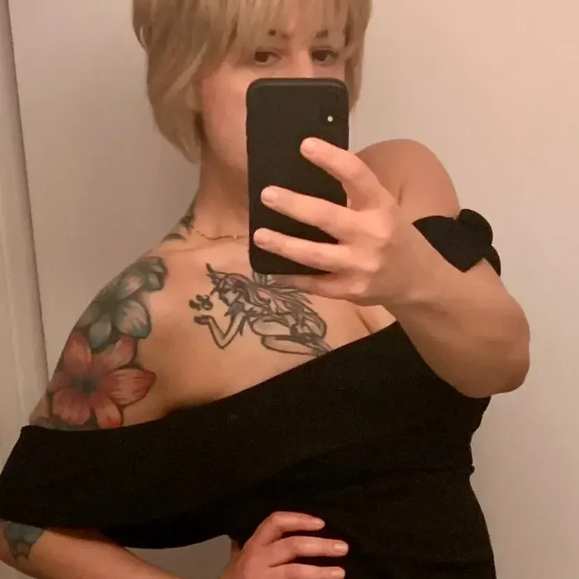 
                        KARMINA
                     is Female Escorts. | Quebec City | Quebec | Canada | canadapleasure.com 