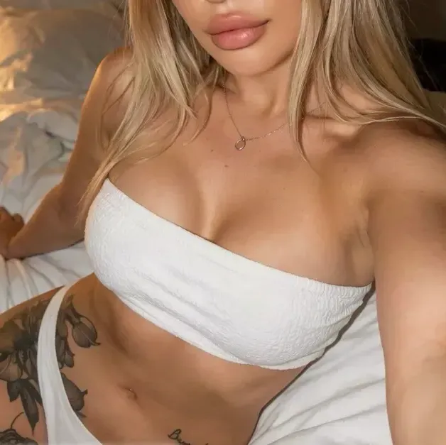 
                        Sienna Lux
                     is Female Escorts. | Prince George | British Columbia | Canada | canadapleasure.com 