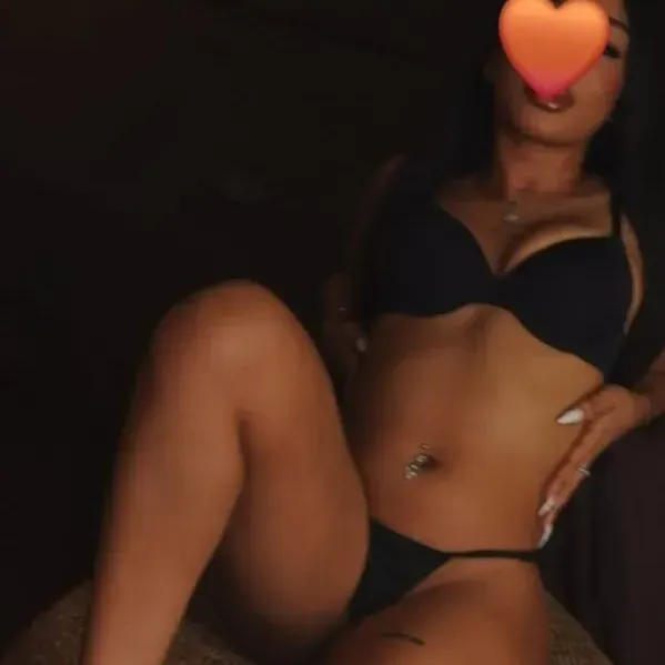 
                        Amanda
                     is Female Escorts. | Montreal | Quebec | Canada | canadapleasure.com 