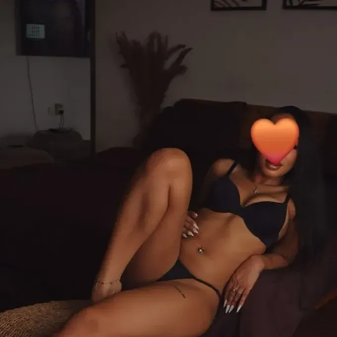 
                        Amanda
                     is Female Escorts. | Montreal | Quebec | Canada | canadapleasure.com 